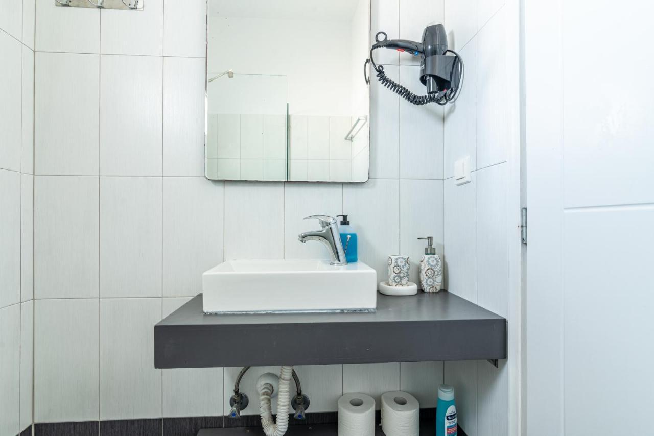 Filia Apartments มิลาโตส ภายนอก รูปภาพ