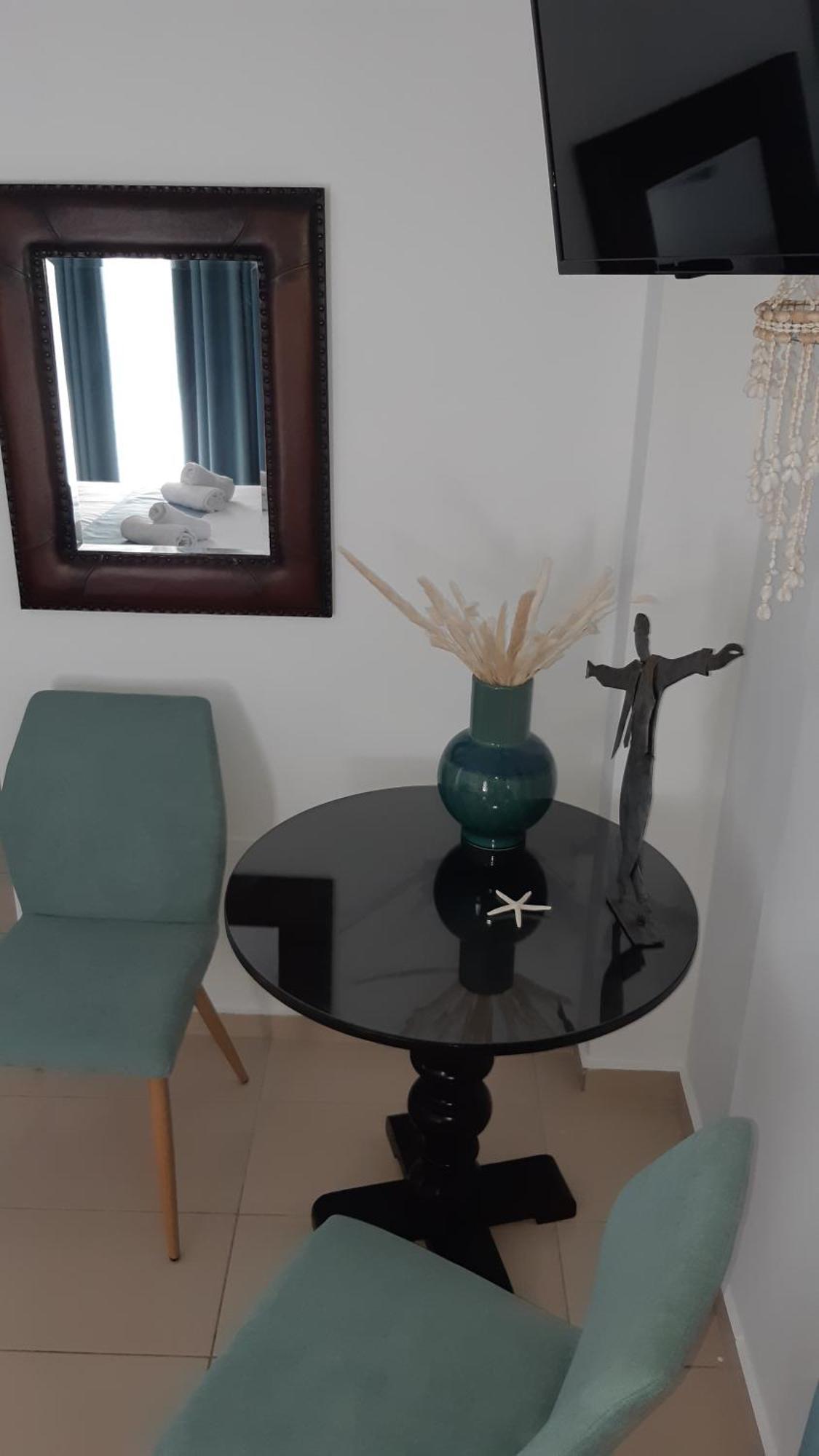 Filia Apartments มิลาโตส ภายนอก รูปภาพ